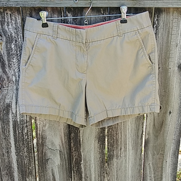 J. Crew Pants - J. Crew Broken in Chino Khaki Shorts Size 8